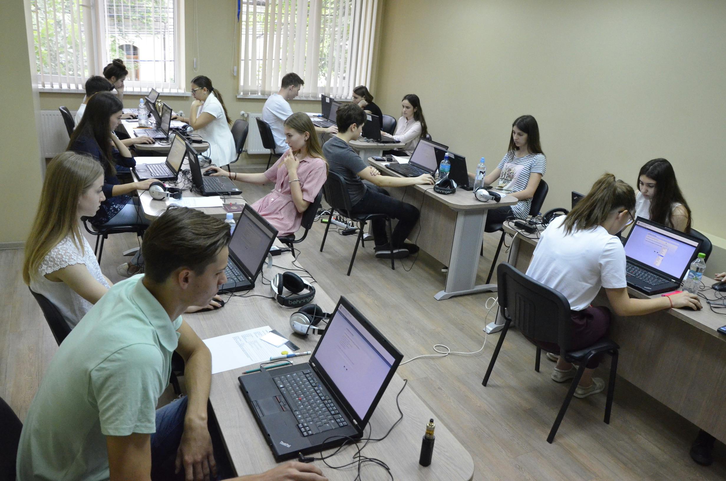 Susținem un nou examen internațional Cambridge FCE în Moldova